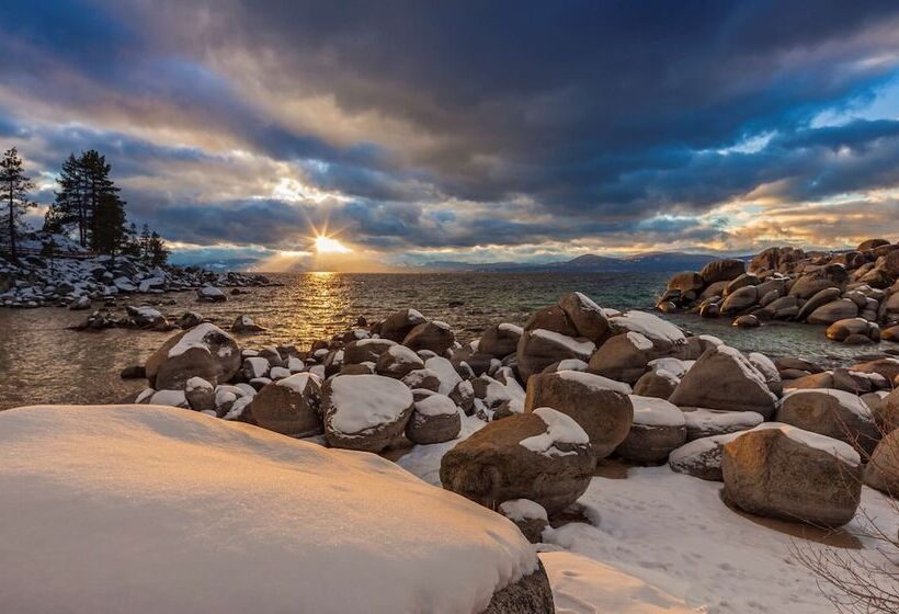 Hyatt Regency Lake Tahoe Resort, Spa & Casino