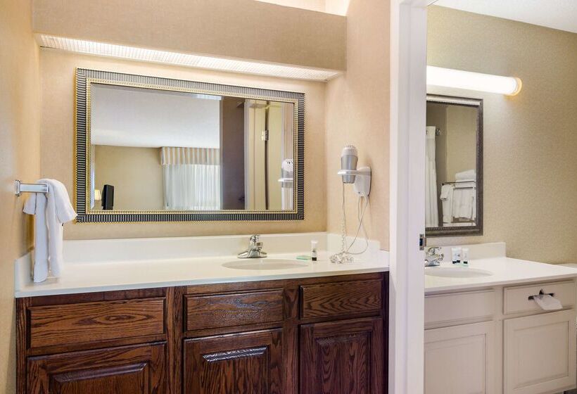 Red Lion Hotel Cheyenne