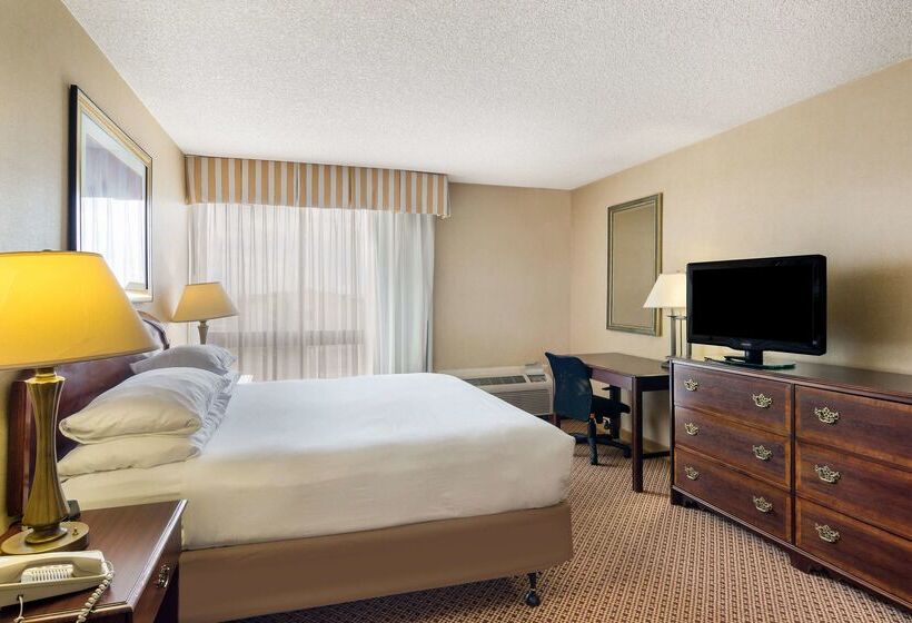 Red Lion Hotel Cheyenne