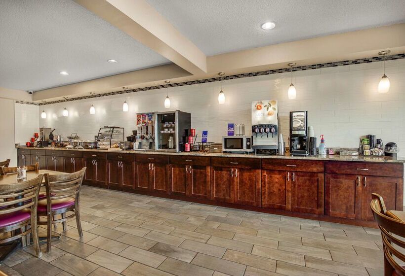 אתר נופש Best Western Indian Oak
