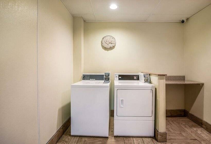 אתר נופש Best Western Indian Oak