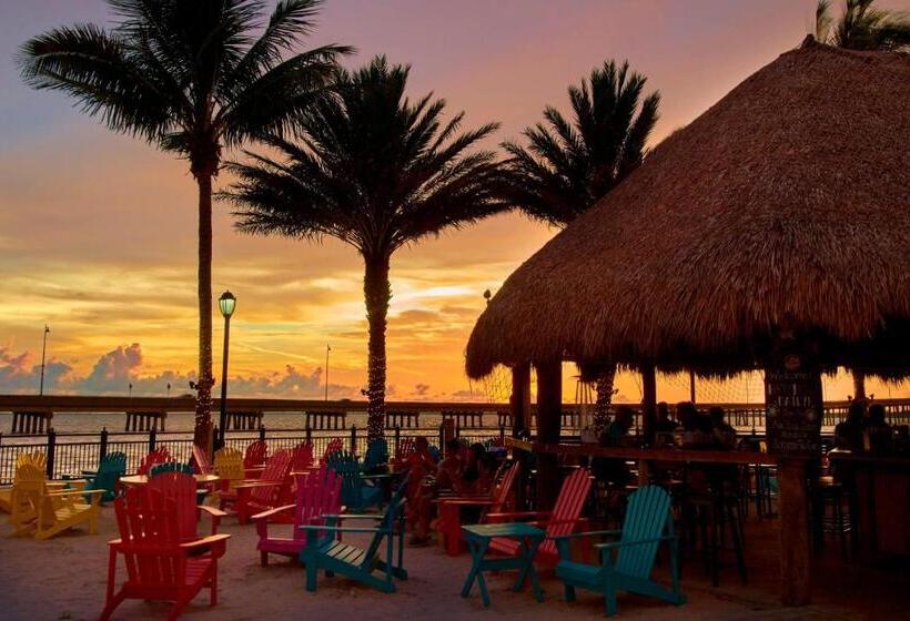 Resort Four Points By Sheraton Punta Gorda Harborside