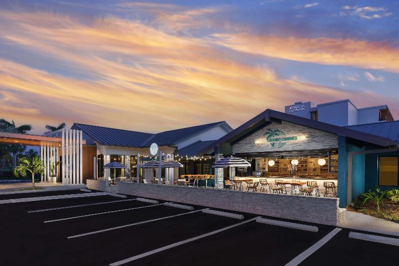 منتجع Hilton Garden Inn St. Pete Beach