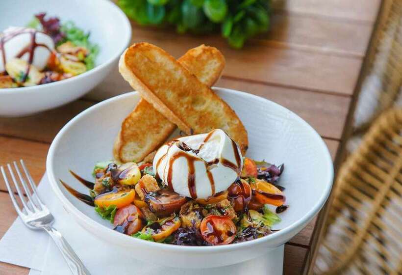 منتجع Hilton Garden Inn St. Pete Beach