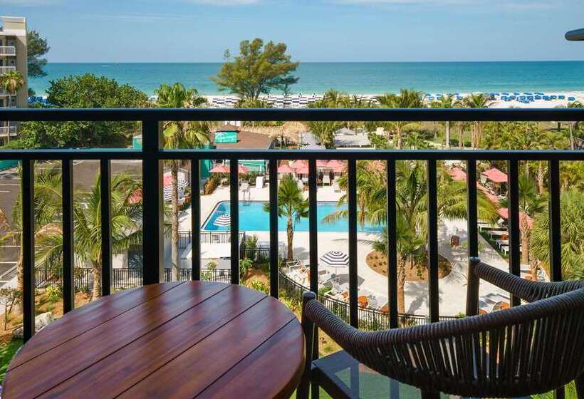 منتجع Hilton Garden Inn St. Pete Beach