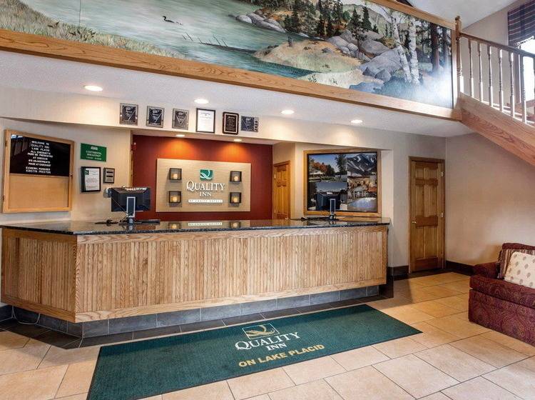 منتجع Quality Inn On Lake Placid Lake Placid