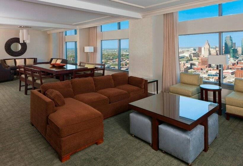 Sheraton Kansas City Hotel At Crown Center
