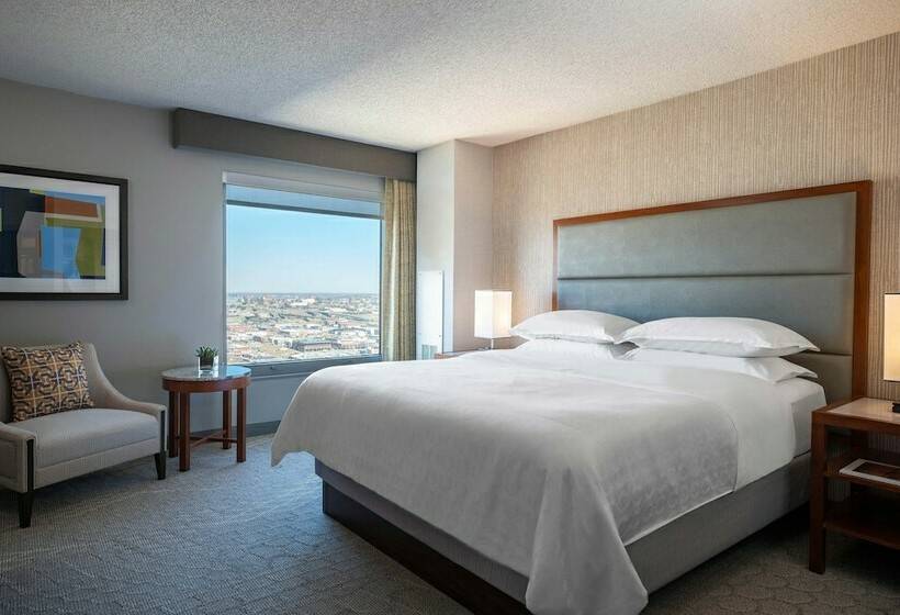 Sheraton Kansas City Hotel At Crown Center
