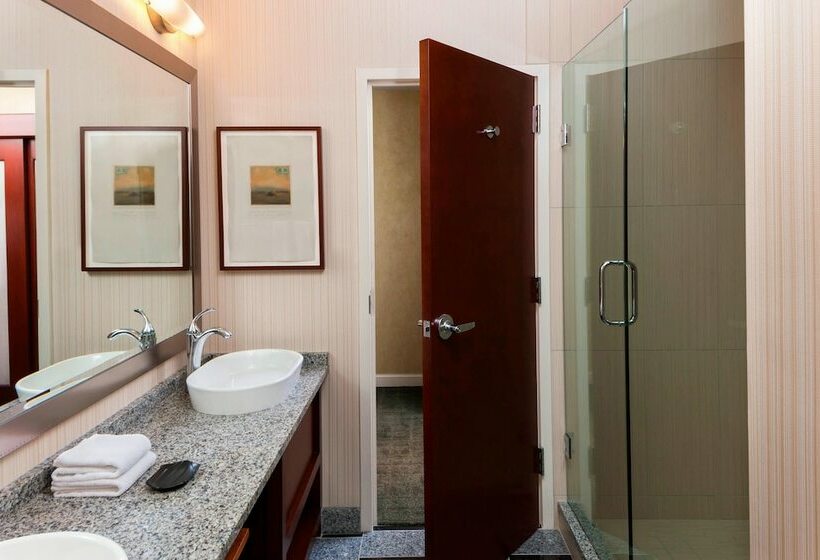 Sheraton Kansas City Hotel At Crown Center