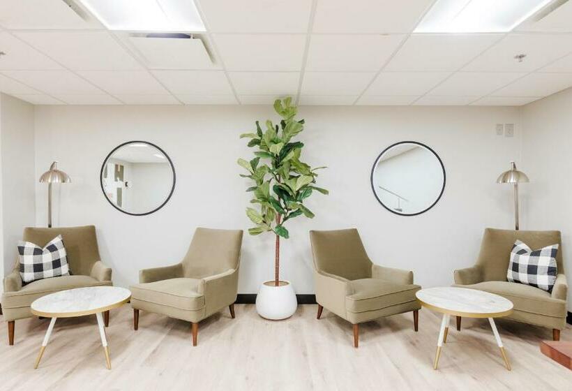 The Quincy, Ascend Hotel Collection