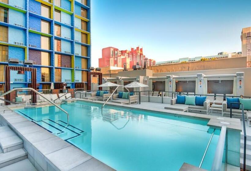 The Linq Hotel + Experience