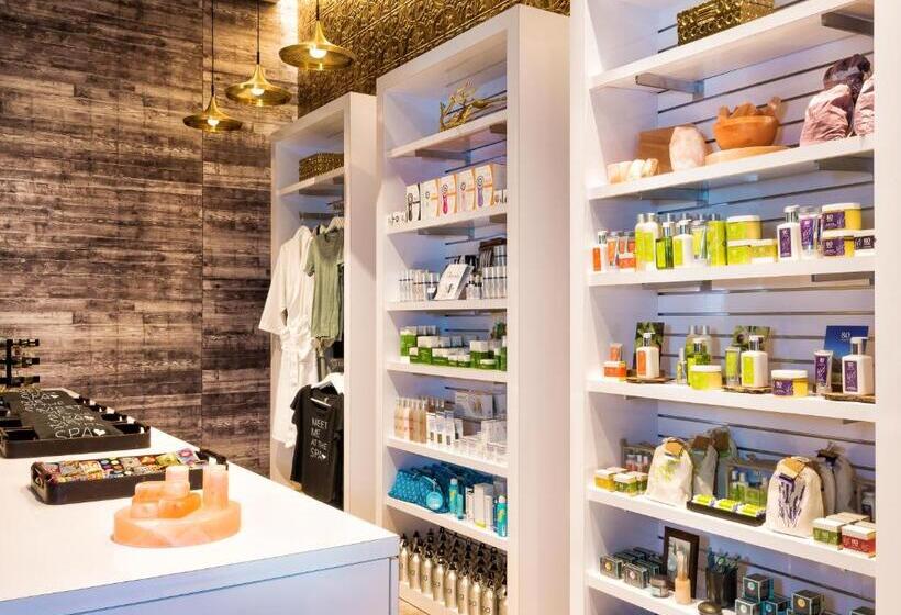 The Linq Hotel + Experience