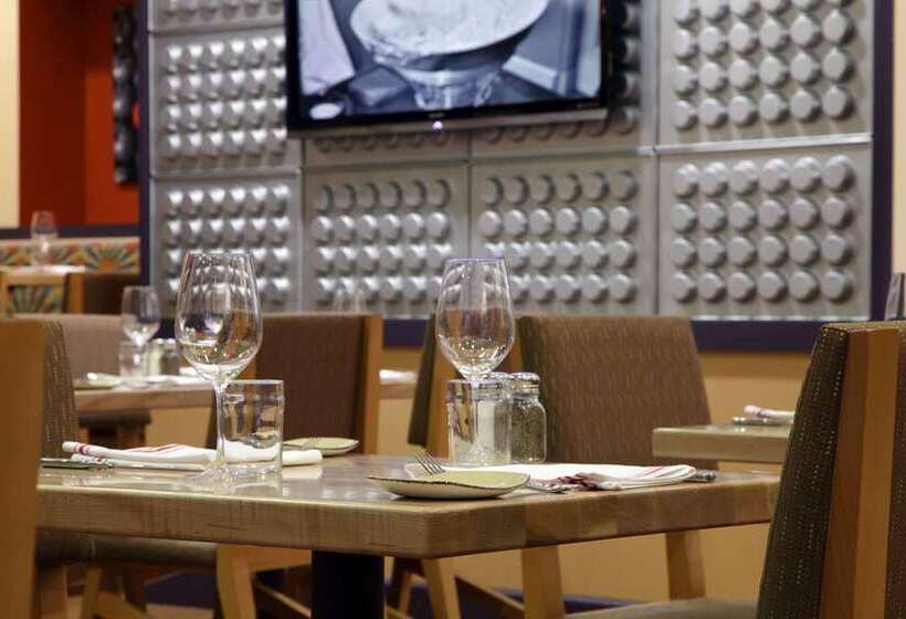 The Verve Hotel Boston Natick, Tapestry Collection By Hilton