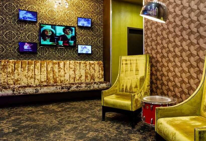 The Verve Hotel Boston Natick, Tapestry Collection By Hilton