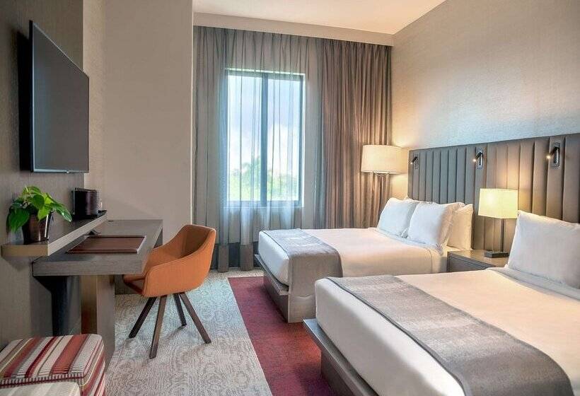 THesis Hotel Miami Coral Gables, Curio Collection by Hilton