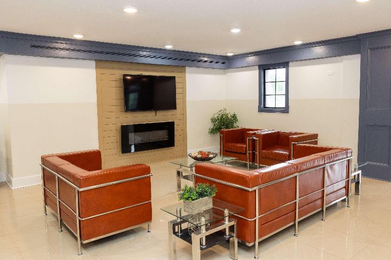 Bhagat Hotels Stone Mountain Atlanta Bw Signature Collection