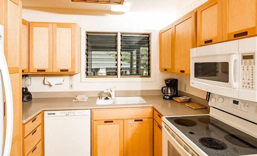 Castle Kaha Lani Resort