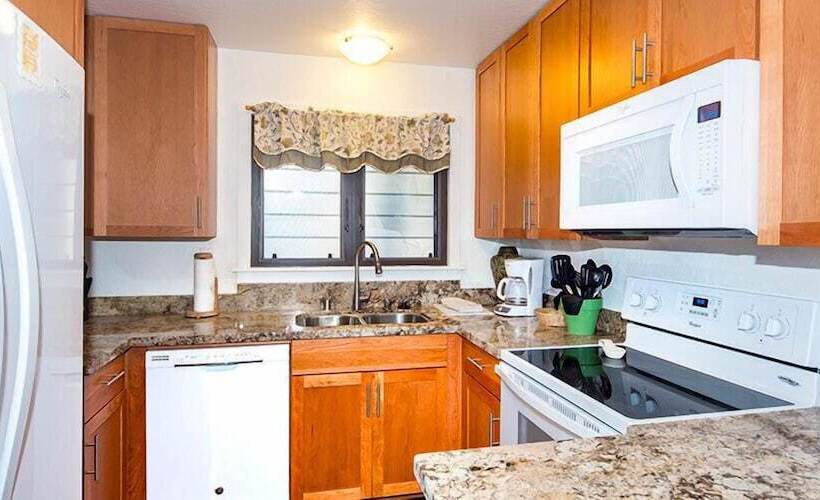 Castle Kaha Lani Resort