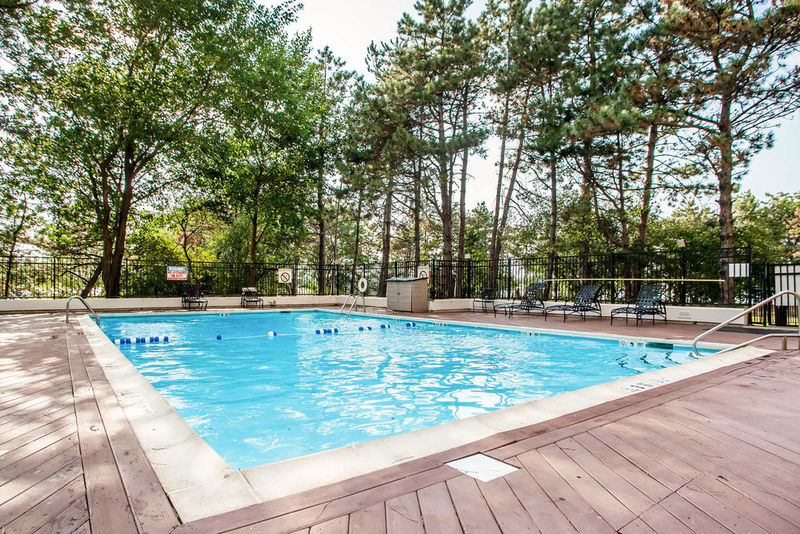 Clarion Hotel Empire Meadowlands