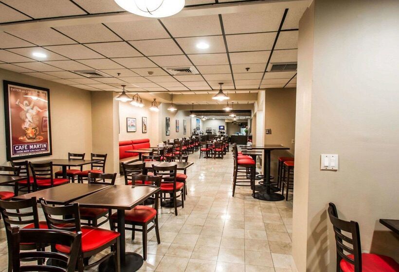 Clarion Inn & Suites Miami International Airport