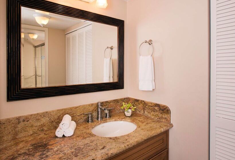 Отель Aston Mahana At Kaanapali