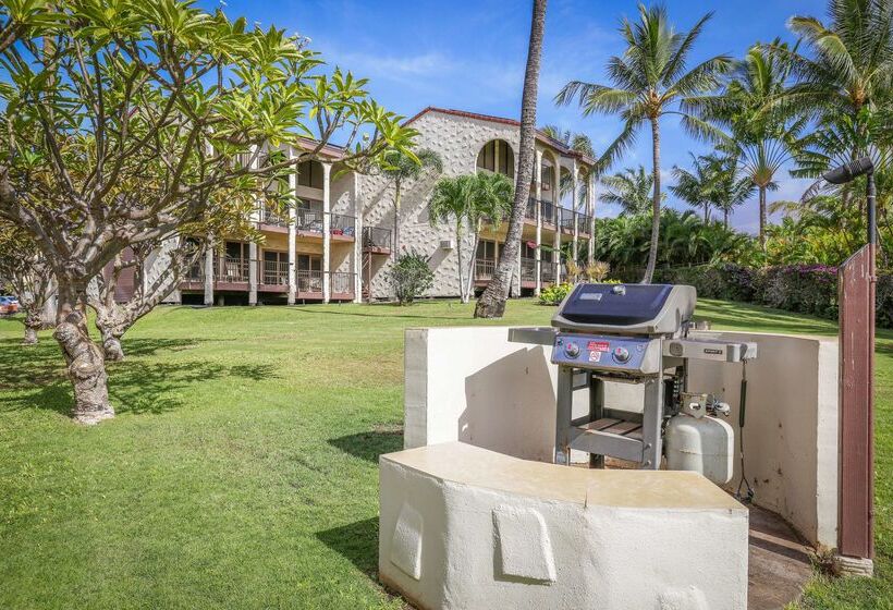 Отель Aston Maui Hill