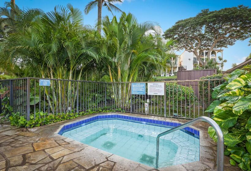 Отель Aston Maui Hill