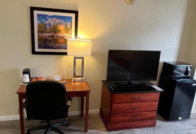 فندق Spark By Hilton Rock Springs