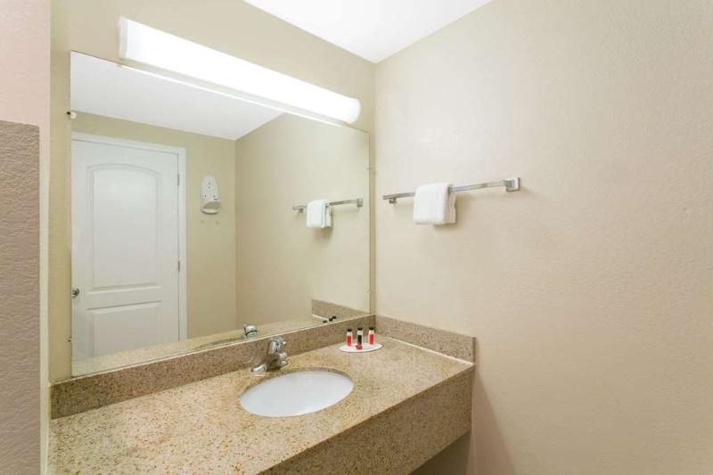 فندق Spark By Hilton Rock Springs