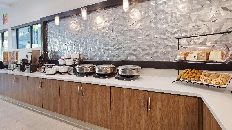 فندق Best Western Carlsbad By The Sea