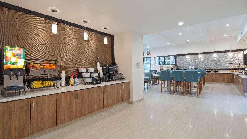 فندق Best Western Carlsbad By The Sea