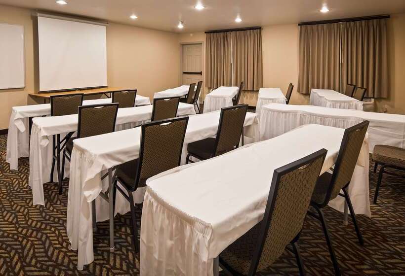 فندق Best Western Palm Court Inn