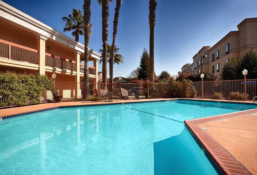 בית מלון כפרי Best Western Palm Court Inn