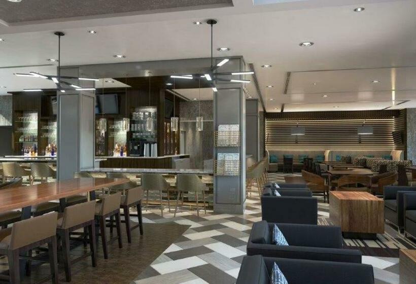 ホテル Embassy Suites By Hilton Bethesda Washington Dc