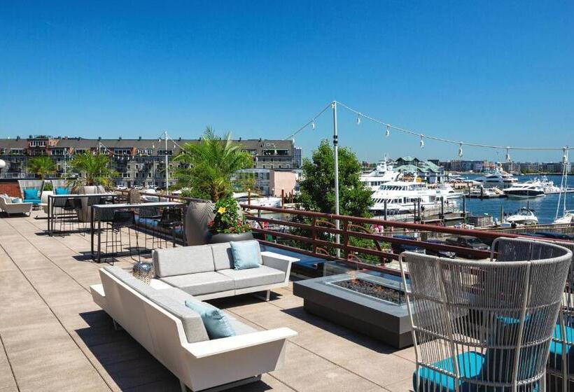 Отель Boston Marriott Long Wharf