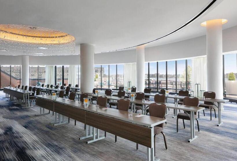 Отель Boston Marriott Long Wharf