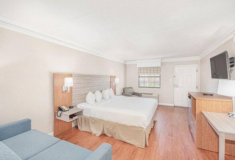 فندق Casa Bella Inn & Suites Extended Stay