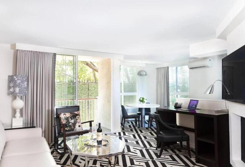 هتل Chamberlain West Hollywood