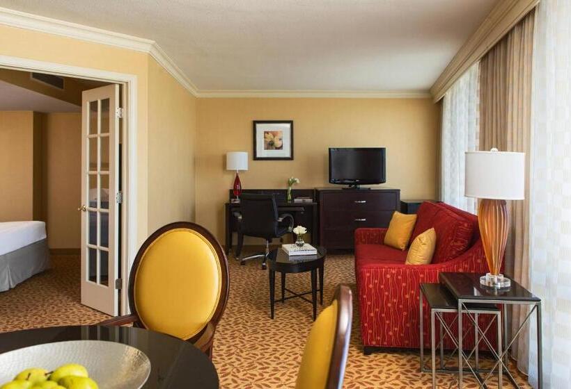 هتل Chicago Marriott Oak Brook