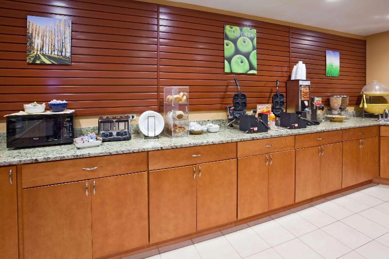 هتل Chicago O Hare Airport