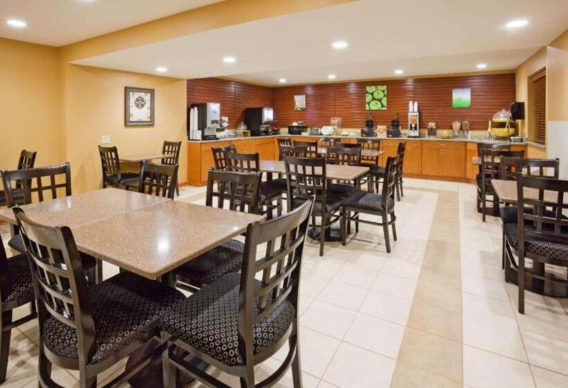 هتل Chicago O Hare Airport