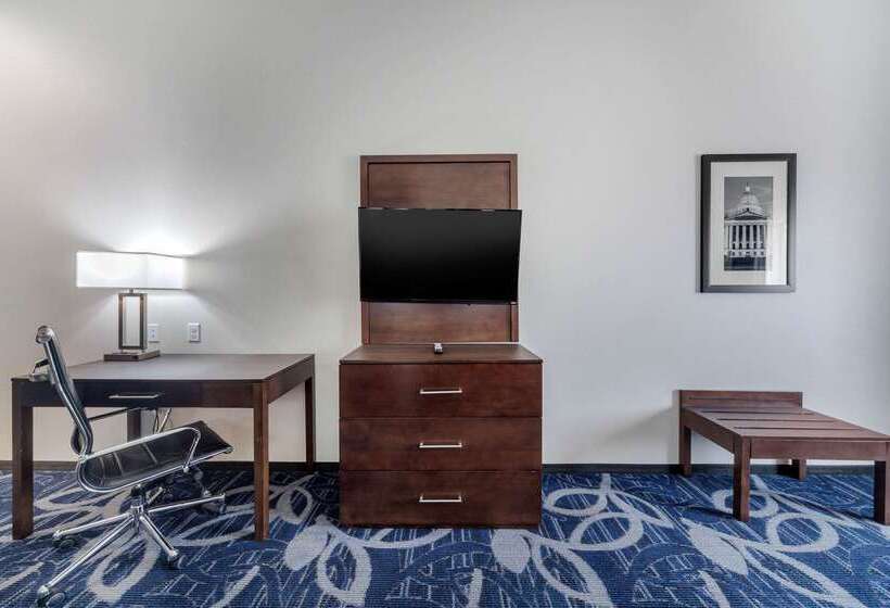 בית מלון כפרי Comfort Inn & Suites Oklahoma City South I 35