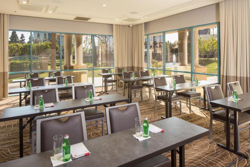 فندق Costa Mesa Marriott
