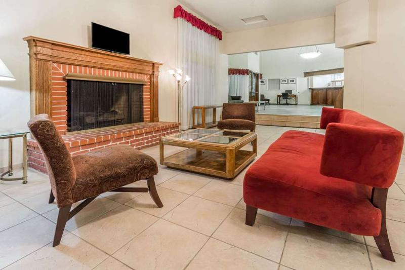 فندق Country Inn & Suites By Radisson, Vallejo Napa Valley, Ca