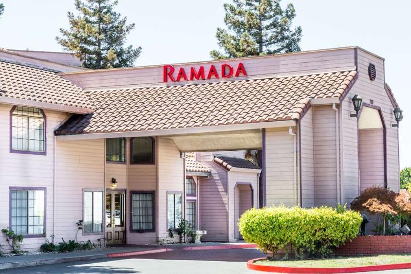 فندق Country Inn & Suites By Radisson, Vallejo Napa Valley, Ca