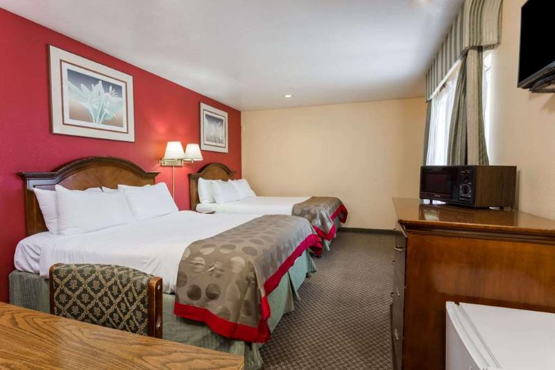 فندق Country Inn & Suites By Radisson, Vallejo Napa Valley, Ca