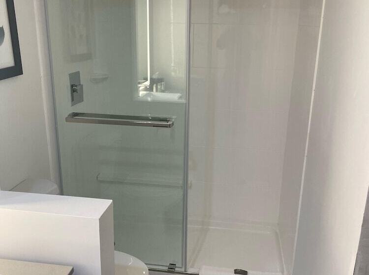 فندق Country Inn & Suites By Radisson, Vallejo Napa Valley, Ca