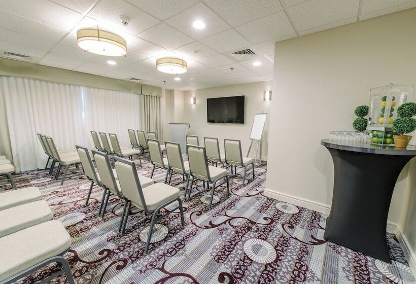 فندق Courtyard By Marriott Nashua