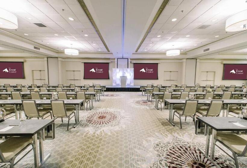 فندق Courtyard By Marriott Nashua