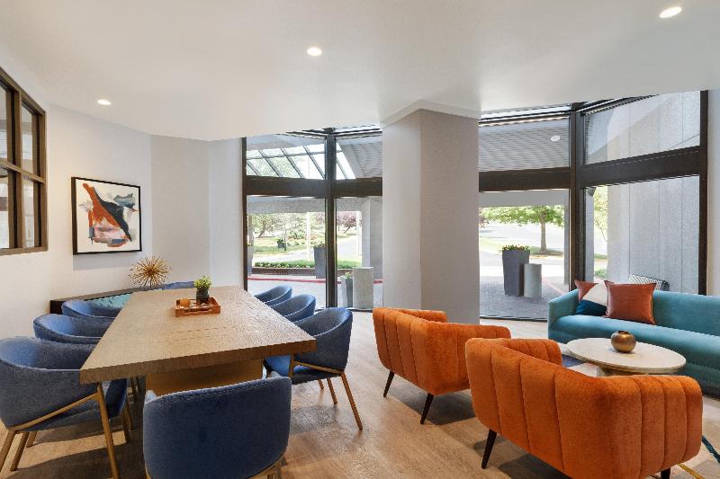 فندق Crowne Plaza College Park  Washington Dc